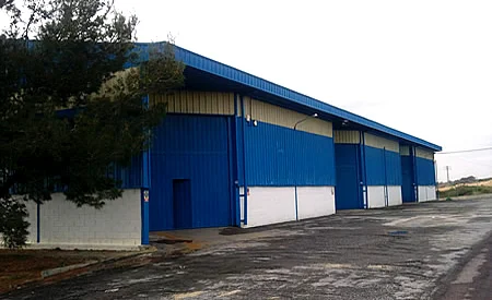 Parking Ascars indoor car park Alicante airport from the exterior